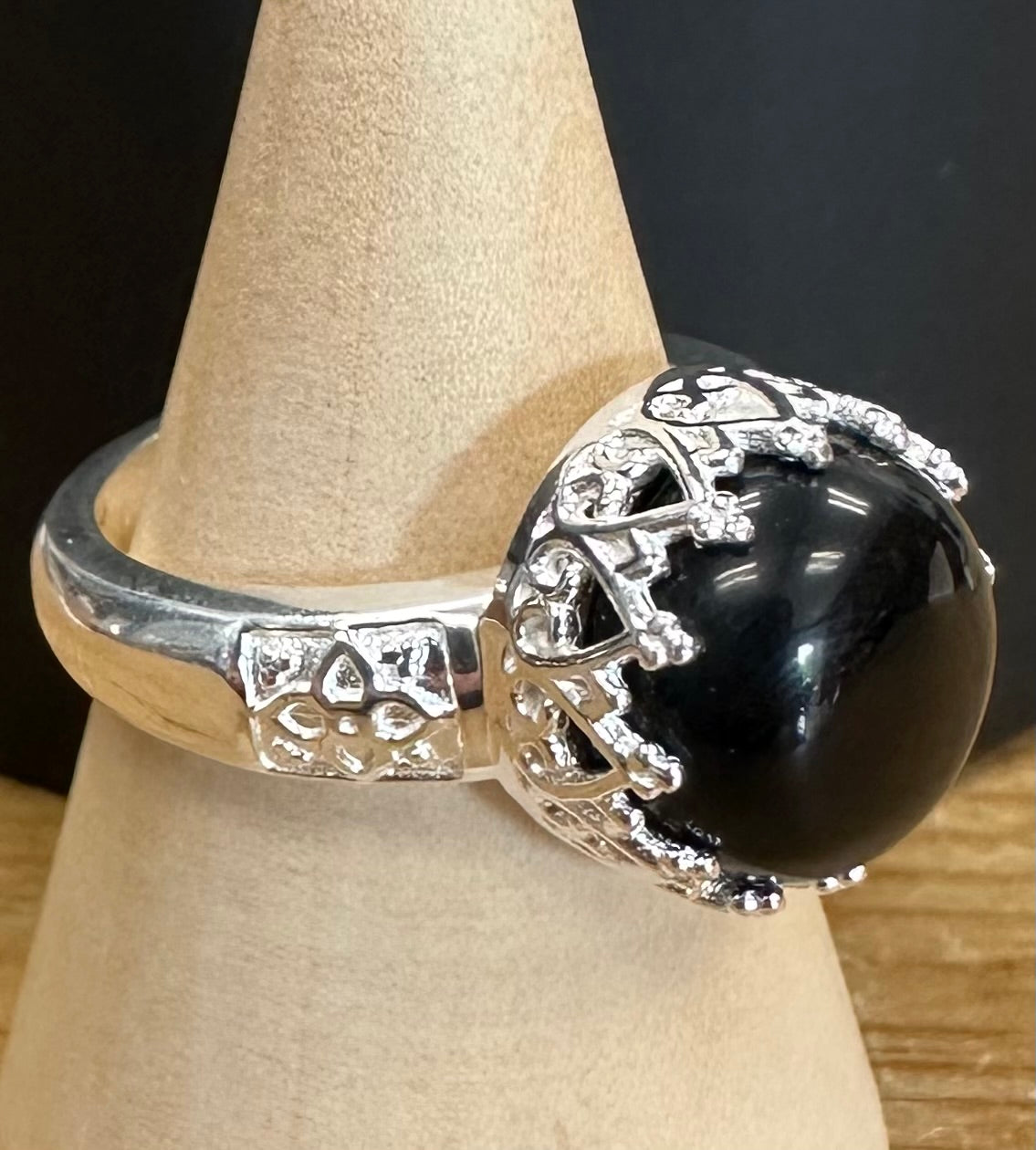 Anillo de plata de ley con ónix