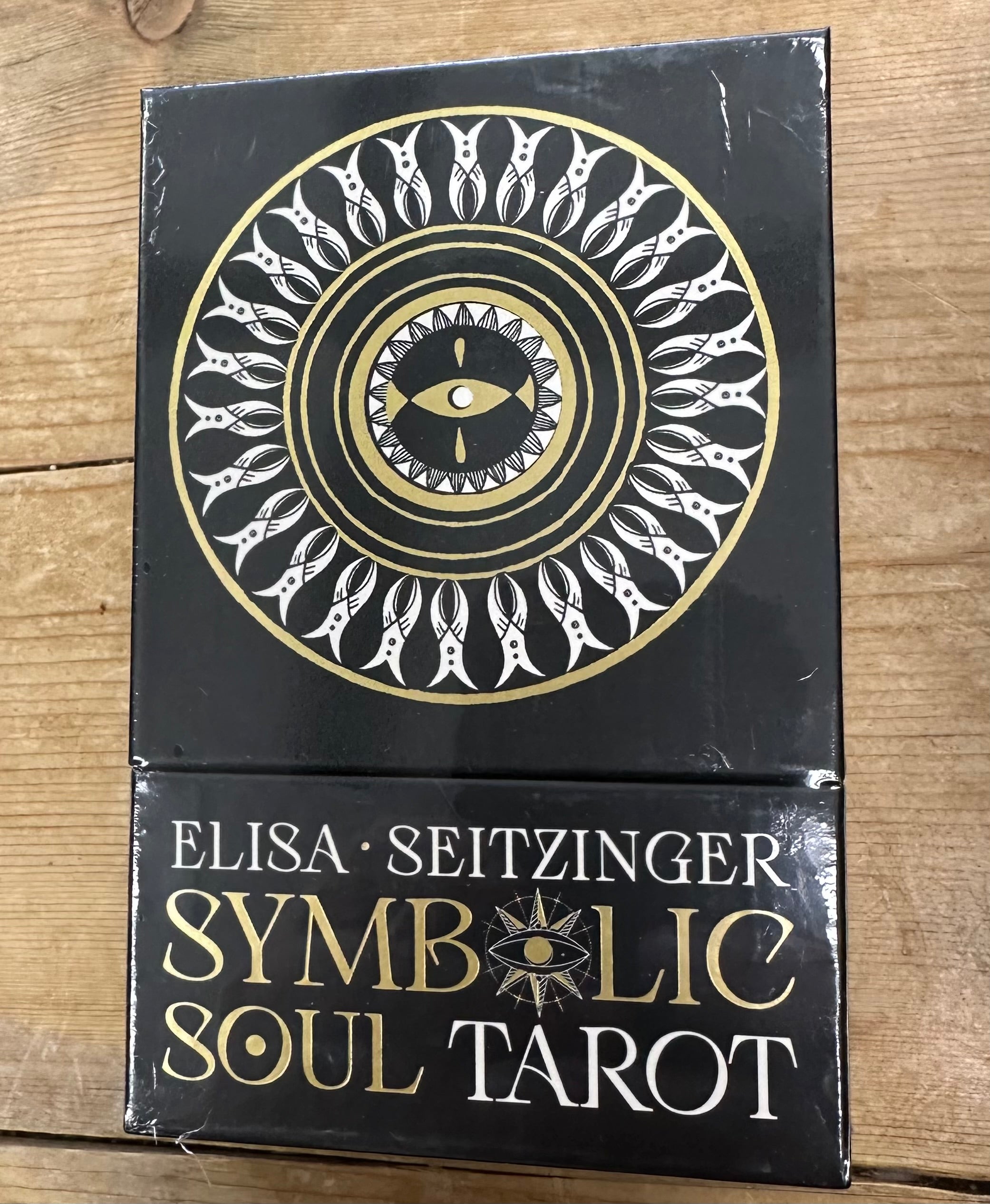 Oracle, Playing & Tarot Decks