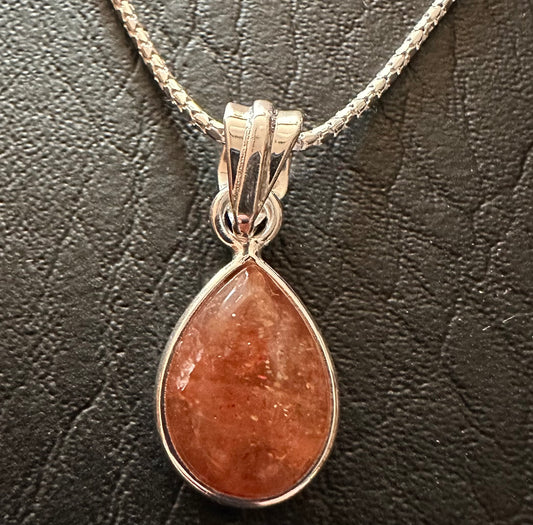 Sunstone Sterling Silver 18”Necklace