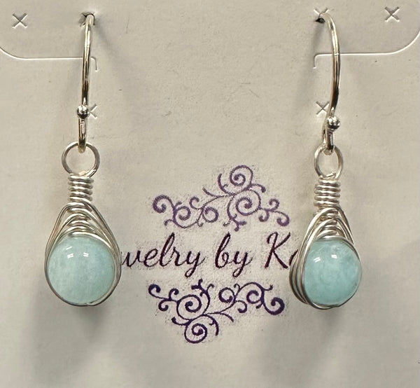 Joyas envueltas a mano con alambre de Kaley