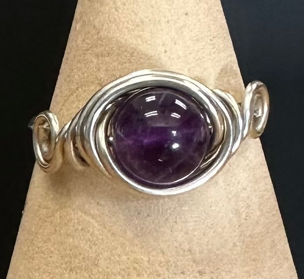 Joyas envueltas a mano con alambre de Kaley