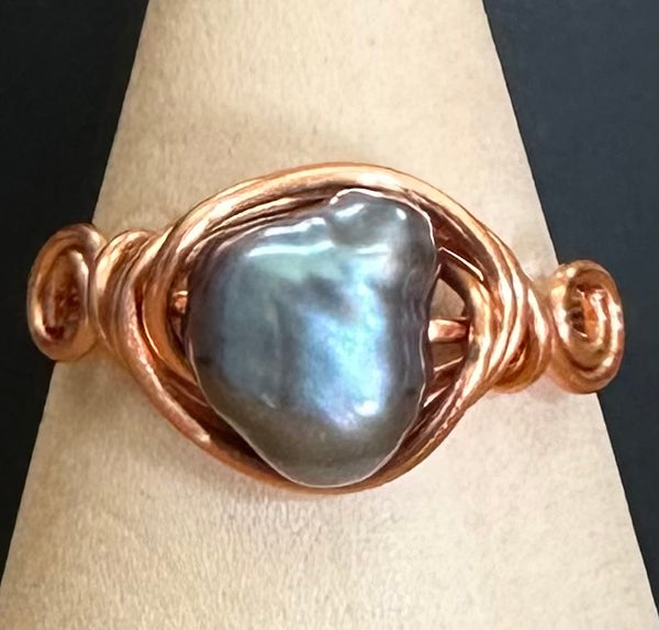 Joyas envueltas a mano con alambre de Kaley