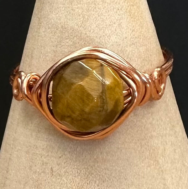 Joyas envueltas a mano con alambre de Kaley