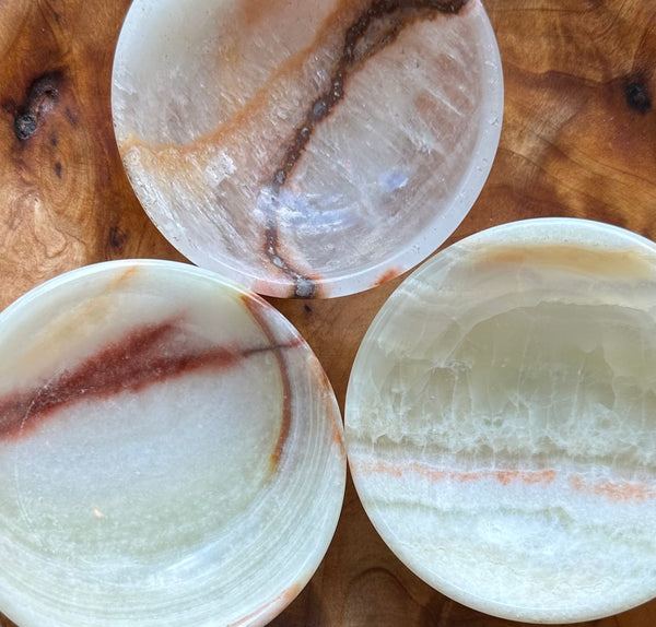 Onyx Dishes