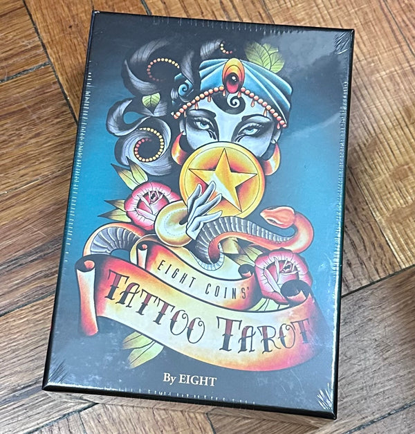 Oráculo, juegos y barajas de tarot
