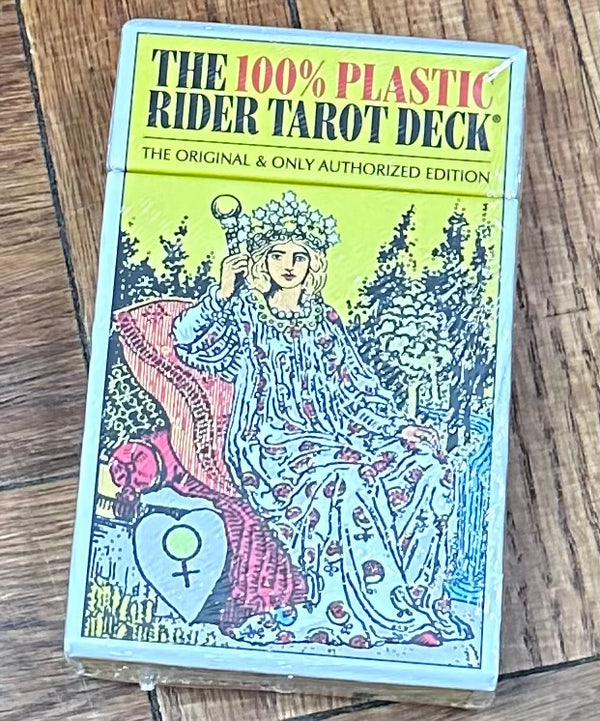 Oráculo, juegos y barajas de tarot