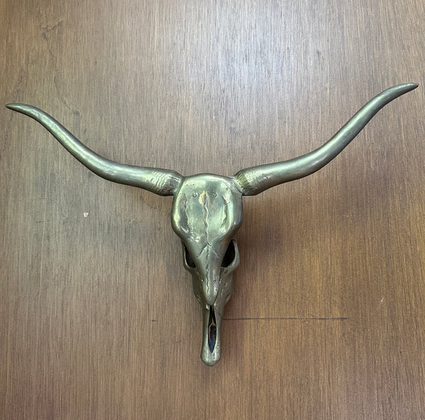 Estatuas de aluminio y latón
