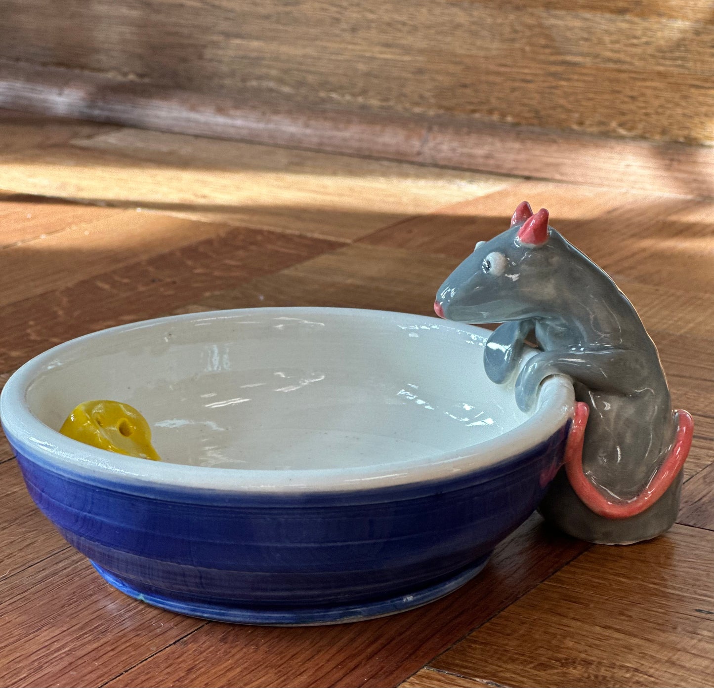 Mouse Trap Kitty Bowl